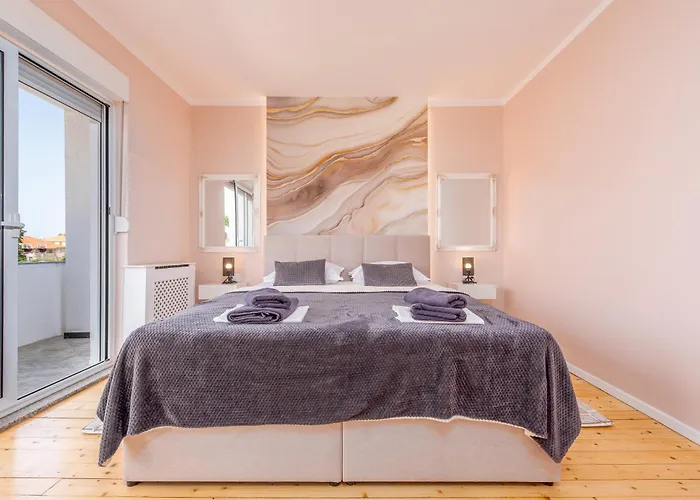 Lungomare With Private Pool Villa