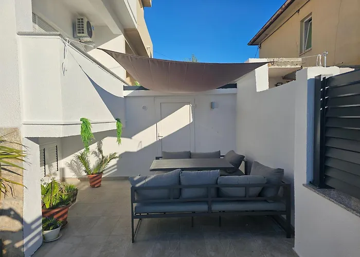 Lungomare With Private Pool Villa Zara